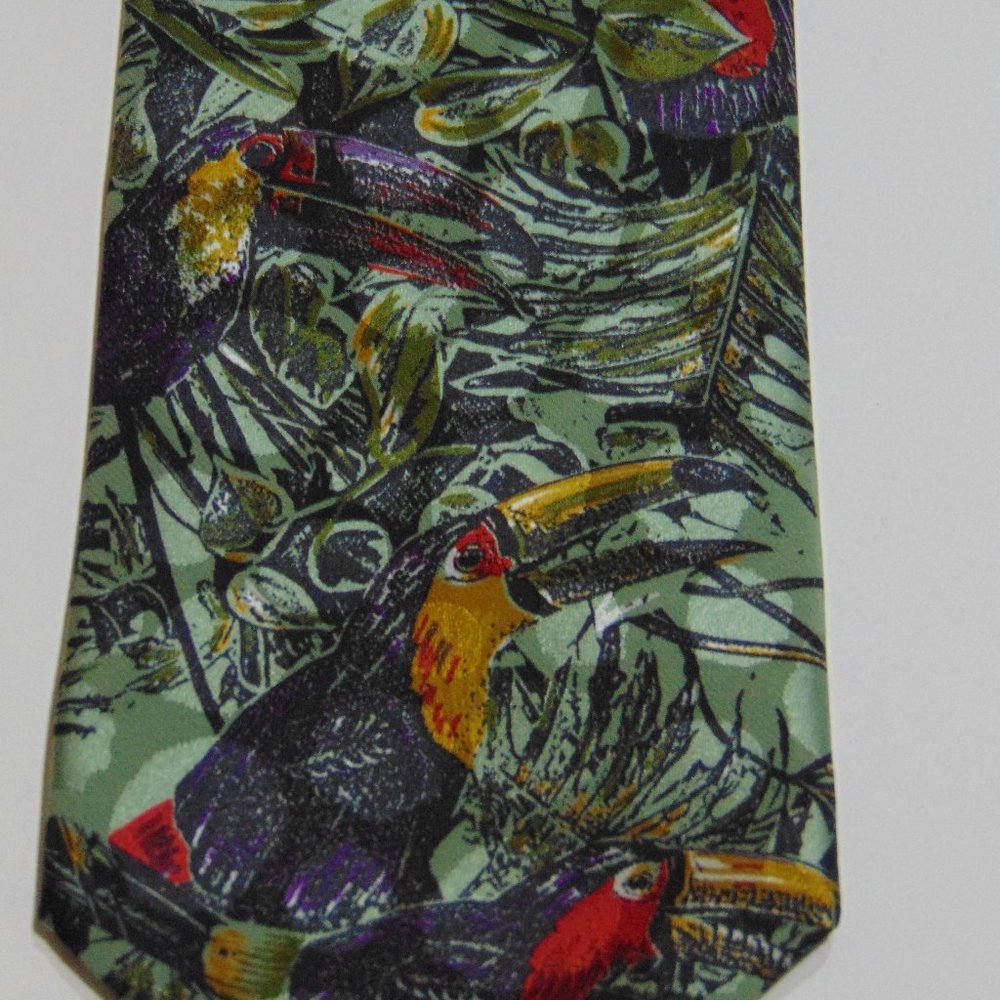 Stefano Milano Toucan 100% Silk Tie ITALY HS